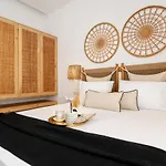 Апартаменты Naxos Petite In Town