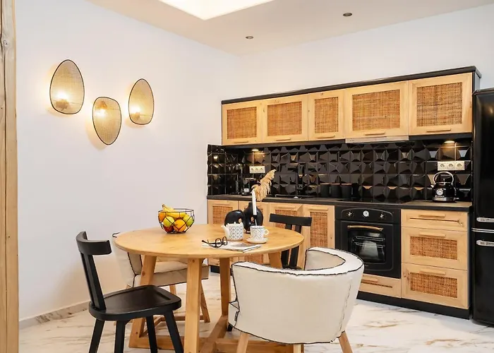 Naxos Petite In Town * Naxos City