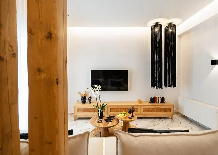 Naxos Petite In Town * Naxos City