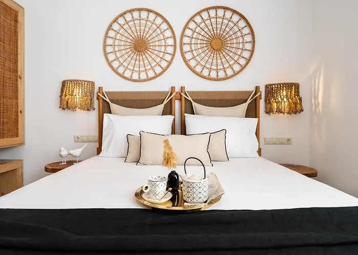 Naxos Petite In Town Apartment *