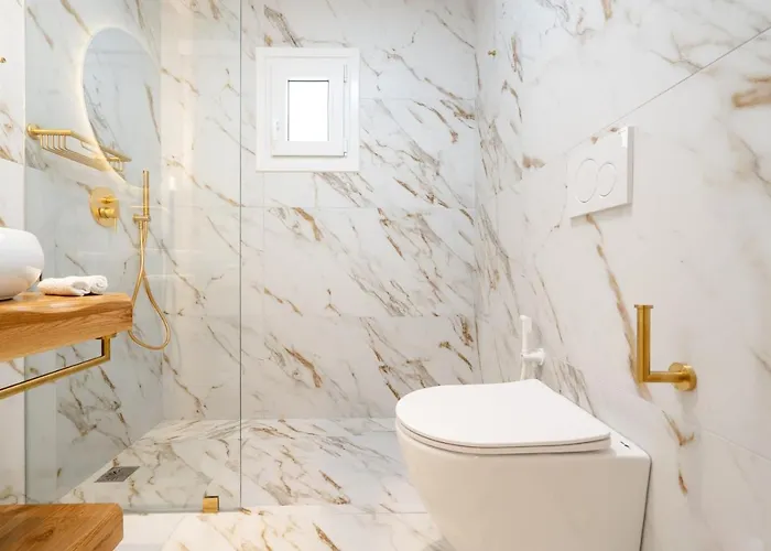 Naxos Petite In Town Apartment