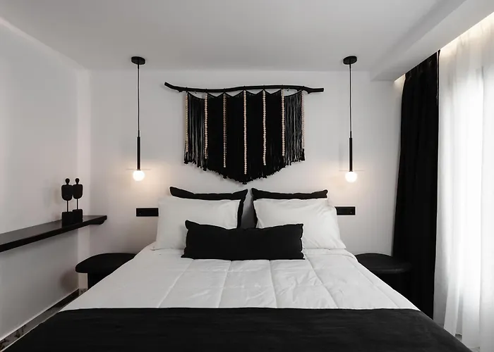 Naxos Petite In Town Apartment Naxos City