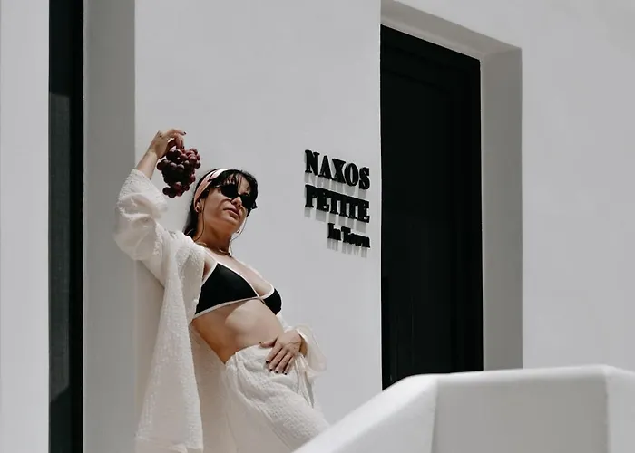 Apartment Naxos Petite In Town