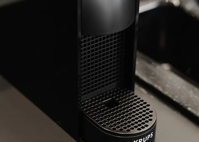 Naxos Petite In Town